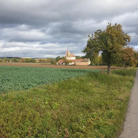 度假居 U Dobroty *