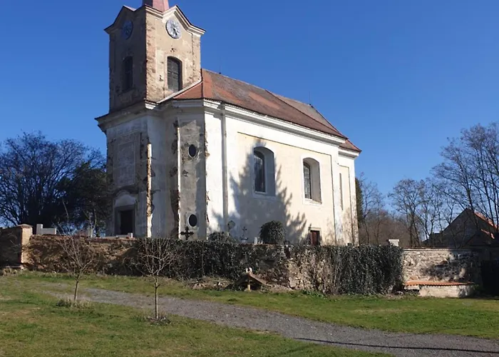 U Dobroty 度假居 Novy Dum